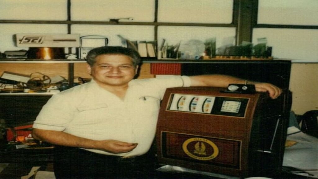 Ele ajudou a fundar a Apple, foi esquecido, vendeu suas ações por US$ 800 e hoje elas valem US$ 340 bilhões