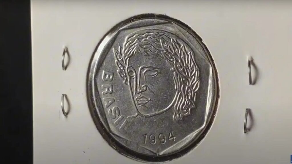 Você tem essa moeda em casa? Detalhe em moeda de 25 centavos transforma ela em um verdadeiro tesouro