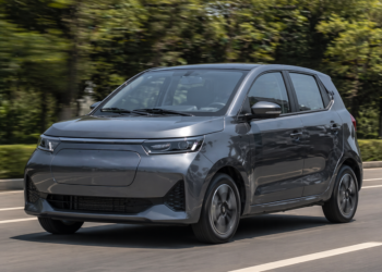 Carro elétrico de R$ 70 mil chega ao Brasil fica abaixo dos modelos a combustão mais baratos e muda o nível