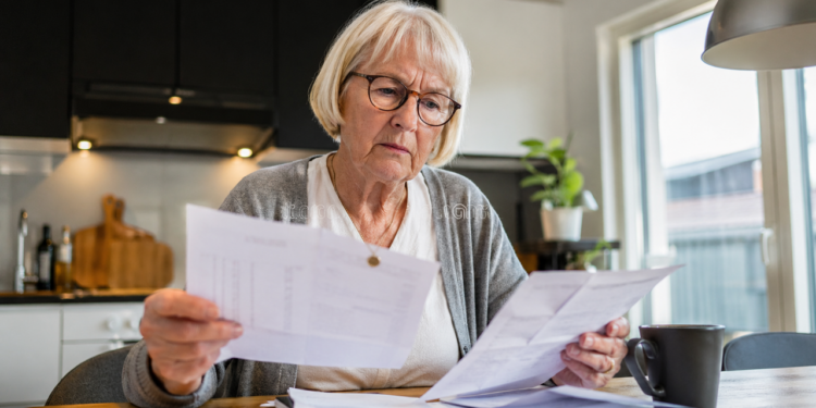 Mudança na previdência surpreende aposentados