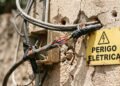 Instalação de rede elétrica sem autorização viola direito de propriedade e vizinho pode pedir indenização