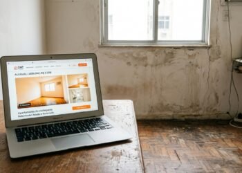 Nova regra de aluguel obriga proprietários e imobiliárias a informar se fotos dos imóveis foram editadas ou alteradas digitalmente