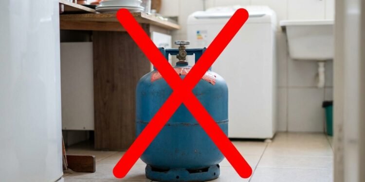 Adeus ao botijão: novas normas estão proibindo o gás de cozinha nos prédios em 2026