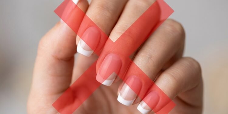 Adeus à unha francesinha: essa tendência deixa as unhas mais elegantes, com efeito sofisticado e acabamento impecável