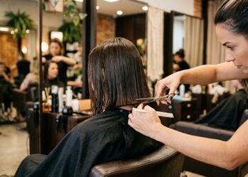 Nem muito comprido, nem muito curto: o corte de cabelo feminino que será tendência em 2026