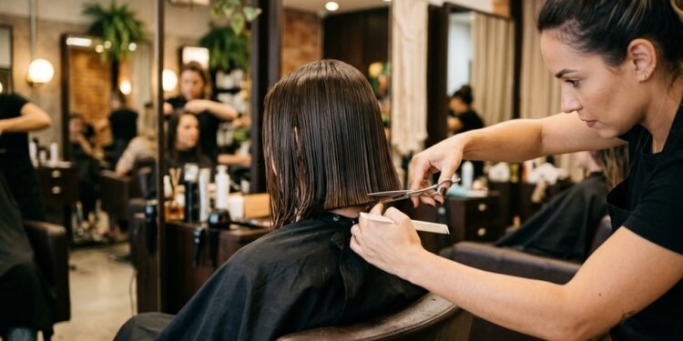 Nem muito comprido, nem muito curto: o corte de cabelo feminino que será tendência em 2026
