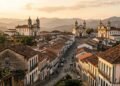 A 100km de BH, 1ª cidade brasileira eleita Patrimônio Mundial tem 13 igrejas barrocas e 400 kg de ouro em uma só matriz