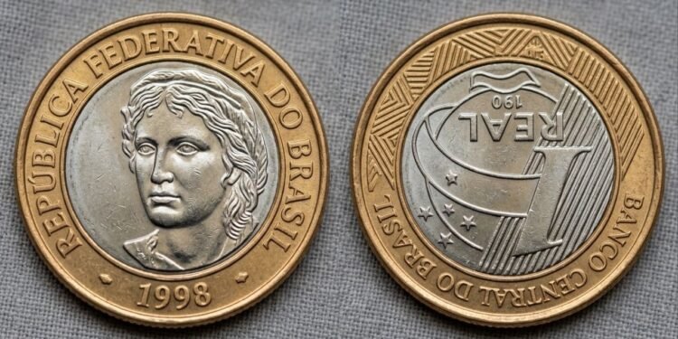 Moeda de 1 real com erro raro pode valer até R$ 2.600 no mercado de colecionadores