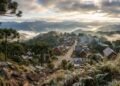 Eleito o 6º destino mais acolhedor do mundo: o vilarejo mineiro a mais de 1.500 metros de altitude com clima europeu que registrou -4,5 °C