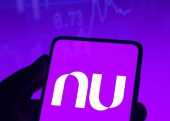Nubank confirma o encerramento de serviço no Brasil