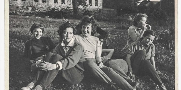 Esse conjunto de atitudes influencia diretamente a autoestima, a forma de lidar com frustrações - Créditos: depositphotos.com / RomanNerud