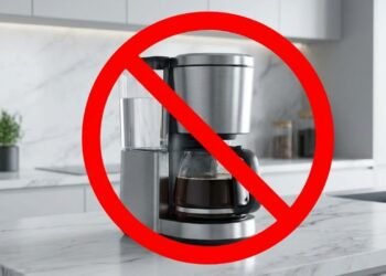 As cafeteiras de bancada estão fora de moda: a nova tendência para 2026 é mais prática e elegante