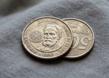 Banco Central do Brasil faz alerta para quem ainda guarda moedas de 50 centavos em casa