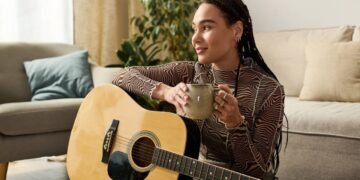 A psicologia explica por que as pessoas que preferem estar sozinhas aos fins de semana têm estas características