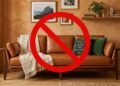 O erro na posição do sofá que está encolhendo sua sala sem você perceber