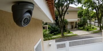 Conselhos para famílias que estão instalando câmeras de segurança em casa pela primeira vez