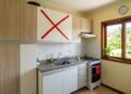 Diga adeus aos armários altos na cozinha: essa nova tendência que promete mais leveza e um visual moderno em 2026