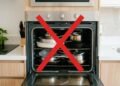 Esqueça as panelas no forno: o novo jeito de organizá-las está mudando as cozinhas modernas