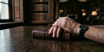 Pare de se explicar: “O Príncipe” revela um ensinamento poderoso sobre esse hábito