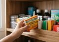 Estes 2 lugares muito usados para guardar remédios podem acelerar a perda de eficácia dos medicamentos