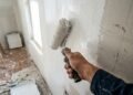 Quanto custa pintar uma casa de 100 m² em maio de 2026? Valores estão chamando atenção dos moradores