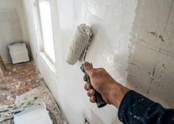 Quanto custa pintar uma casa de 100 m² em maio de 2026? Valores estão chamando atenção dos moradores