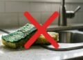 Adeus às esponjas de cozinha, a nova tendência de 2026 promete mais higiene e durabilidade