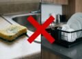 Não é a esponja nem o escorredor: o objeto da cozinha que acumula mais germes do que o vaso sanitário