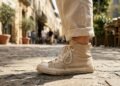 O tênis Converse com estampa elegante que combina perfeitamente com looks leves e sofisticados