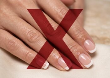 Nem francesinha nem nude: a tendência milky nails domina as unhas elegantes em 2026