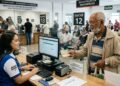 Idosos acima de 60 anos devem emitir outro documento obrigatório além do RG