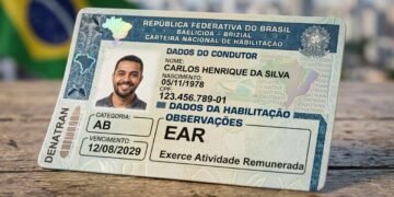 Detalhe quase invisível na carteira de motorista pode tirar entregadores de app das ruas