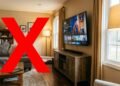 TV na sala ficou no passado! Este item está substituindo a tela nas casas brasileiras, um método mais eficiente e econômico