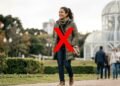 Adeus jaqueta puffer! Esta é a nova tendência de moda para o inverno de 2026