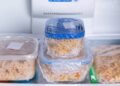 Reaquecer arroz no micro-ondas