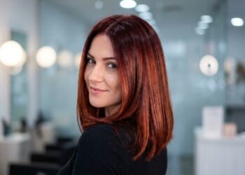 Quanto tempo esperar para lavar o cabelo depois de pintar e não desbotar a cor