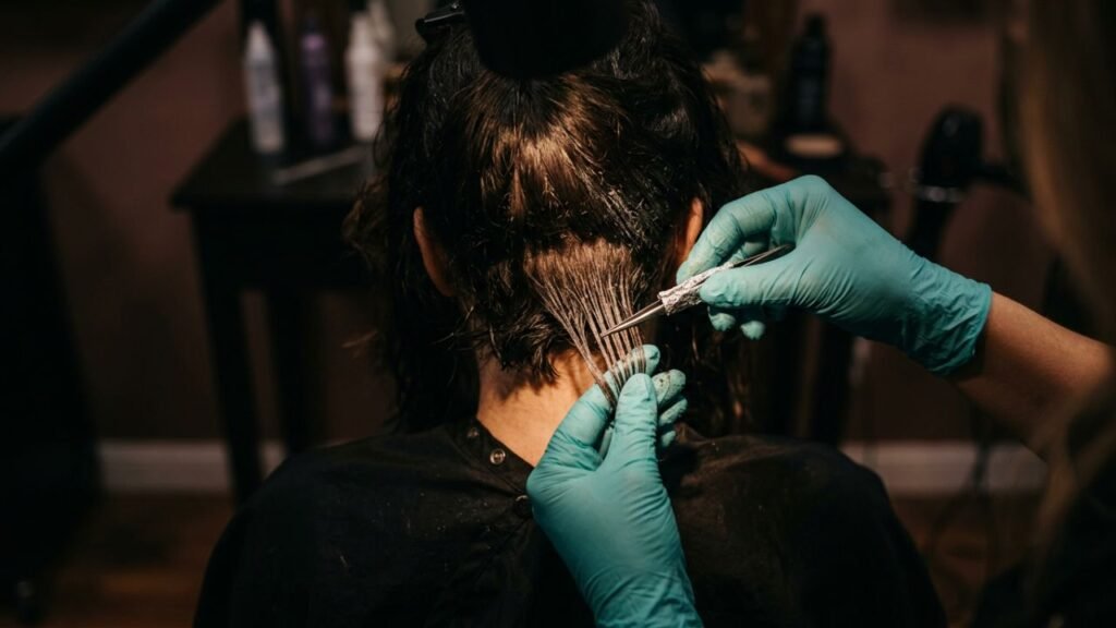 cuidado ao descolorir cabelo