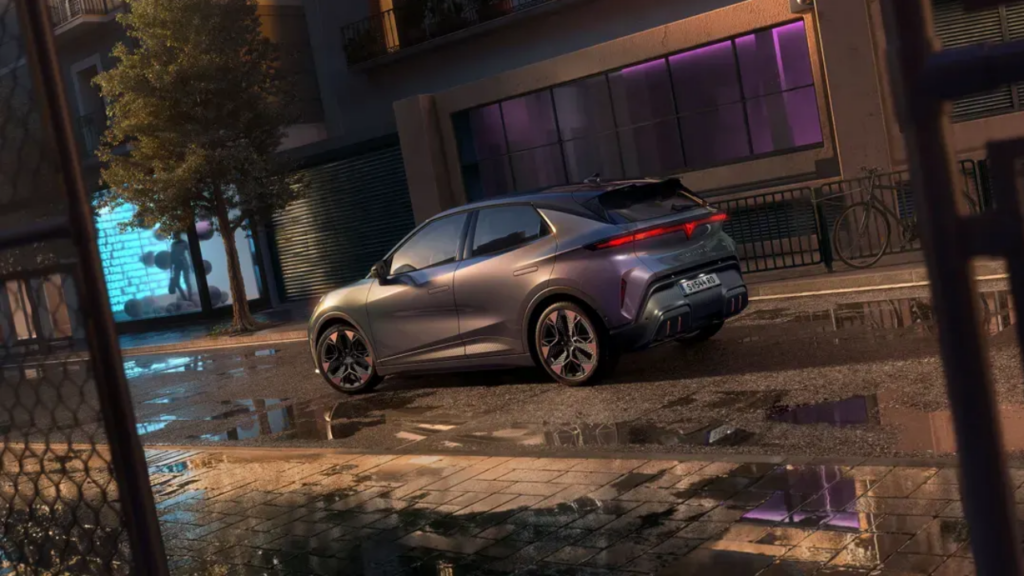 Novo hatch elétrico em 2026 entrega aceleração de esportivo e mira rivais