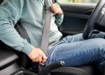 Governo endurece regra do cinto e multa pode chegar a R$ 1,1 mil para motoristas