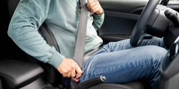 Governo endurece regra do cinto e multa pode chegar a R$ 1,1 mil para motoristas