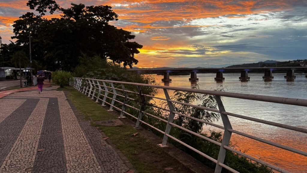 2º pôr do sol mais bonito do mundo pela Time em 1969: a Princesa do Norte tem Cristo de 35,5 metros e está entre as 10 melhores do estado