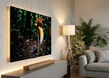 Qual TV escolher em 2026 para durar muitos anos? Veja o que muda entre Samsung, LG, Sony e TCL