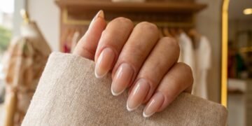 Estilo que domina a Europa substitui a clássica francesinha nas unhas