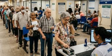 Aposentados e pensionistas em junho, será necessário a atualização destes documentos, sob pena de perda dos benefícios