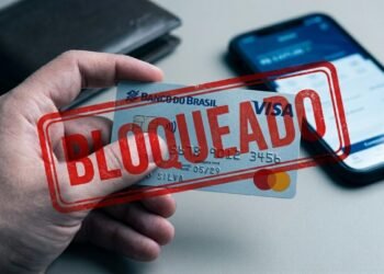 Bancos comunicam que podem bloquear os cartões de crédito de seus cliente em junho de 2026
