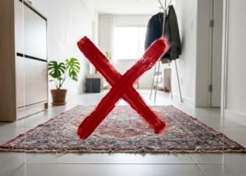 A tendência de piso que está aposentando os tapetes tradicionais