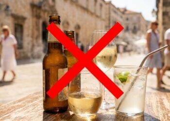 Governo toma medida inesperada e proíbe bebidas alcoólicas aos domingos por causa do calor
