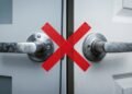 Nem inox nem alumínio: a nova tendência para portas e armários une estilo e praticidade