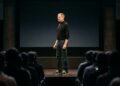 Steve Jobs, fundador da Apple, aconselhou: “Seu tempo é limitado, então não o desperdice vivendo a vida de outra pessoa.”