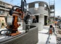 A França inaugura o maior edifício residencial impresso em 3D da Europa, com 12 casas construídas em apenas 34 dias